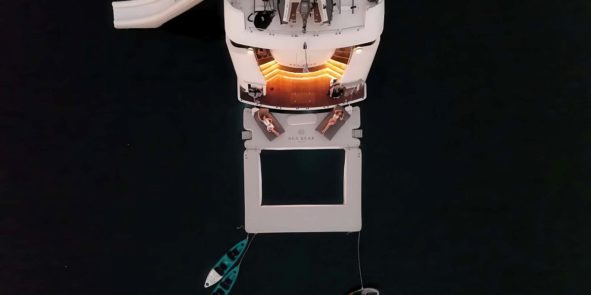 Аренда мега яхты Sea Bear Westport 130 на Пхукете